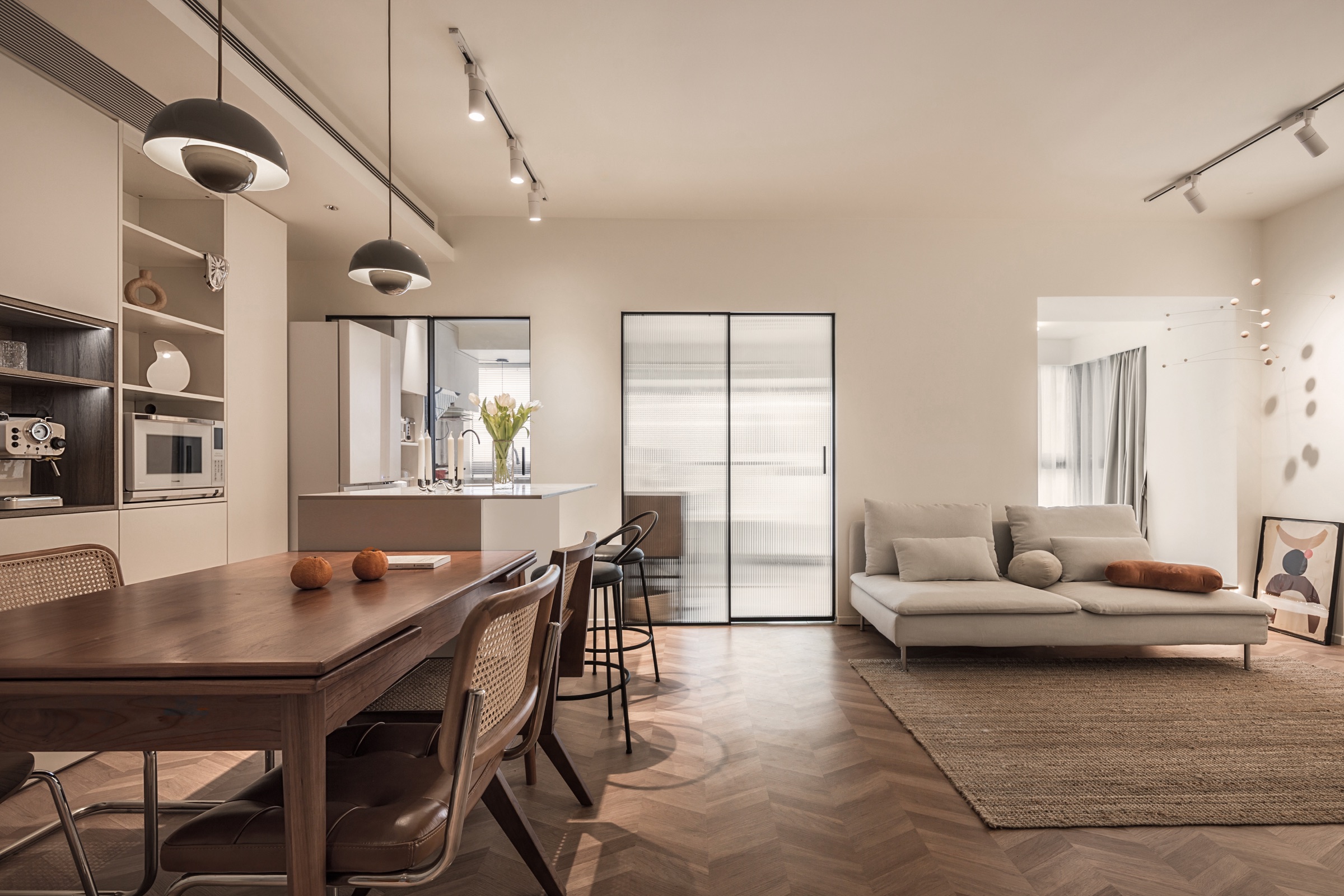 Interior photo of the 50 sqm loft apartment